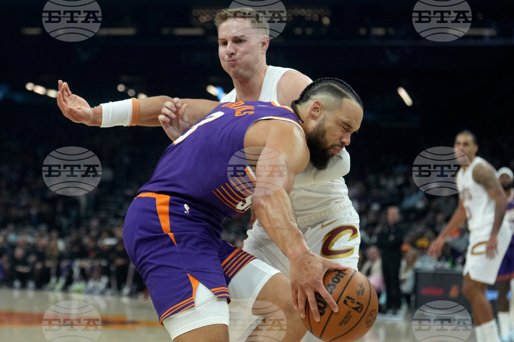 Cavaliers Suns Basketball