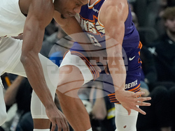 Cavaliers Suns Basketball