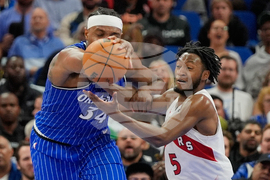 APOPIX Raptors Magic Basketball