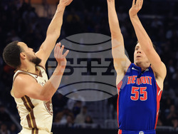 Pistons Warriors Basketball