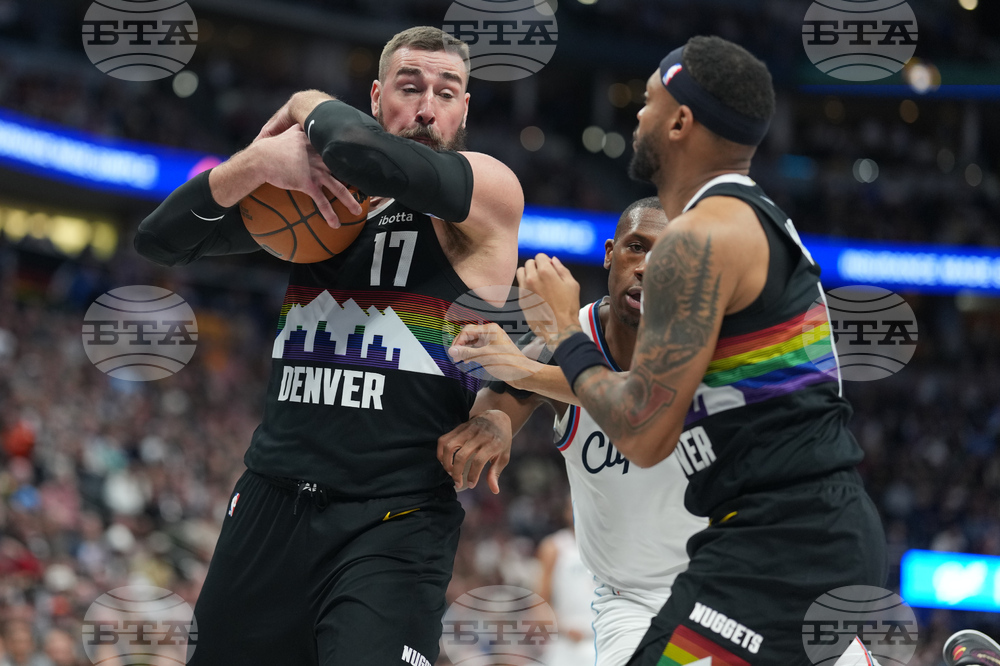 Clippers Nuggets Basketball