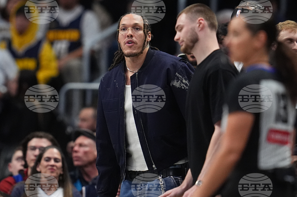 Clippers Nuggets Basketball