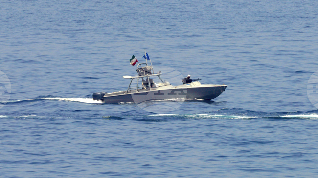 Иран ще затвори части от Ормузкия проток за няколко часа по време на военни учения