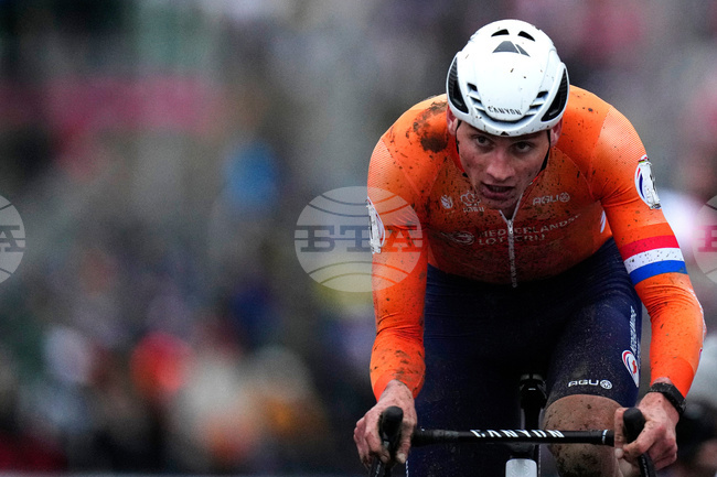 Матю ван дер Пул спечели за осми път световната титла в колокроса