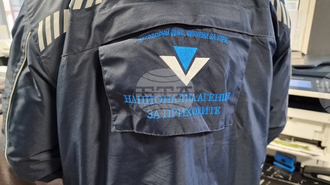 Малки несъответствия в касата на проверявания пункт за годишни технически прегледи край Пазарджик установи НАП