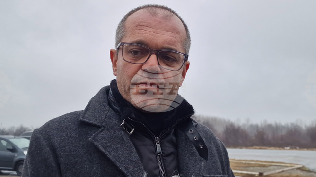 Екипи на КЗП и НАП проверяват по сигнал пункт за годишни технически прегледи, намиращ се в близост до Пазарджик