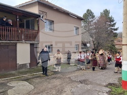 Село Кошов - фолклор - Джамал - обредна игра