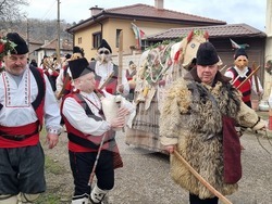 Село Кошов - фолклор - Джамал - обредна игра