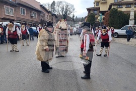Село Кошов - фолклор - Джамал - обредна игра