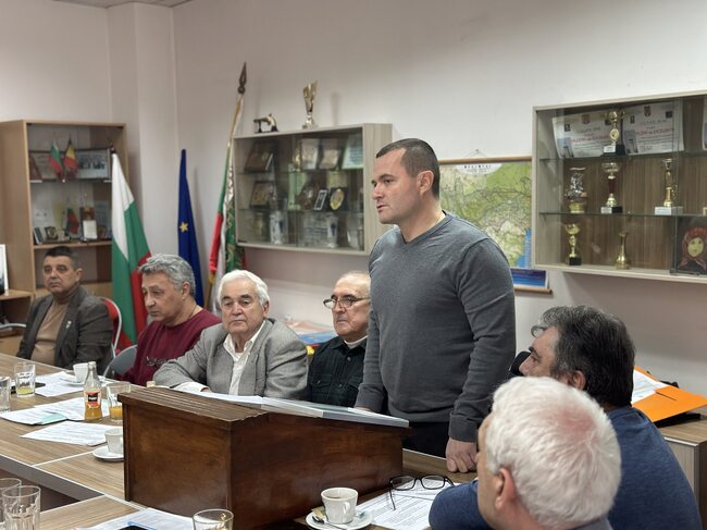 Община Русе: Общинската организация на Регионалния съюз на офицерите и сержантите от запаса и резерва проведе своето годишно събрание