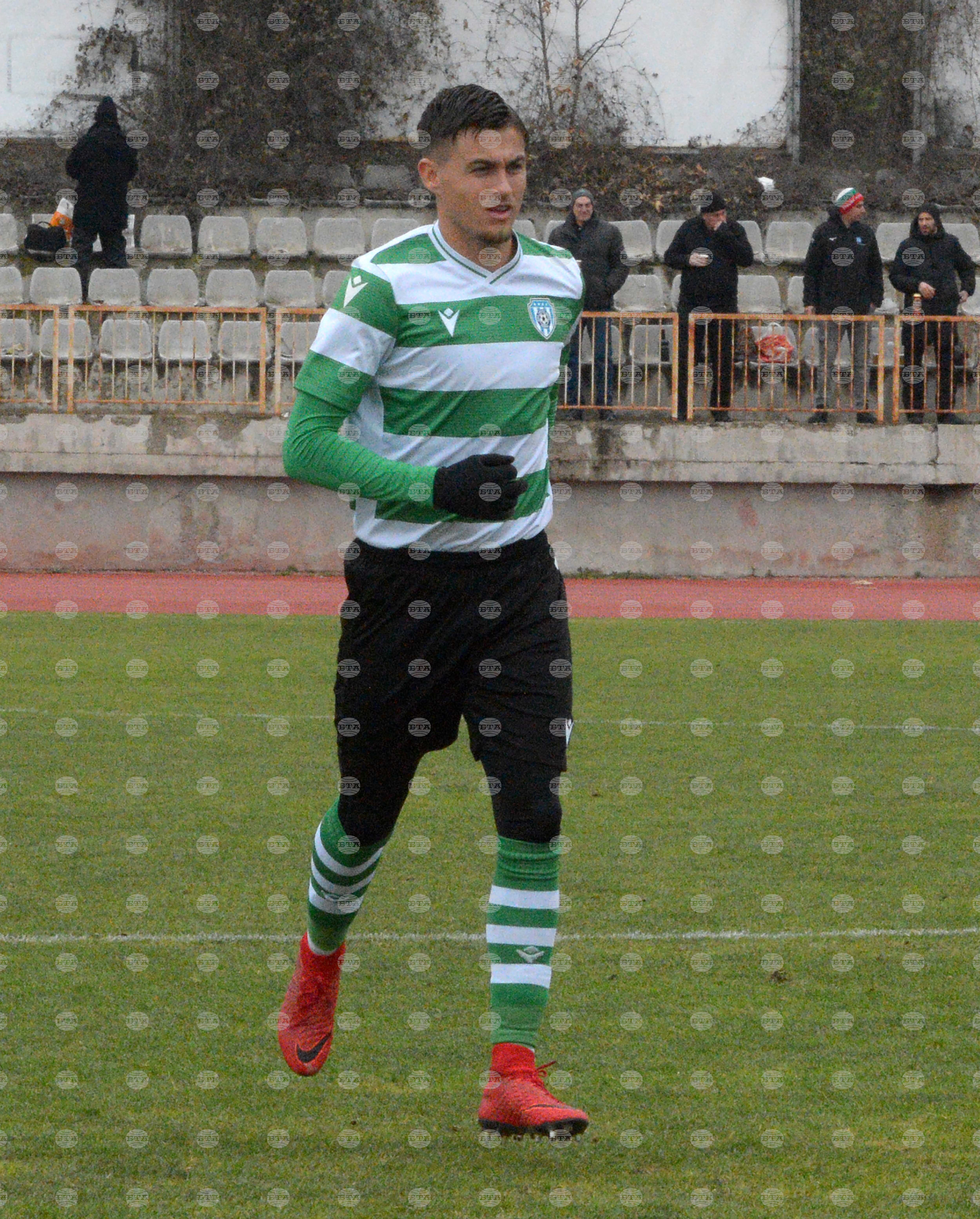 Варна - футбол - Черно море - Етър - контролна среща