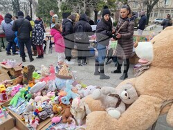 Търговище - благотворително хоро и базар - подкрепа за болно дете