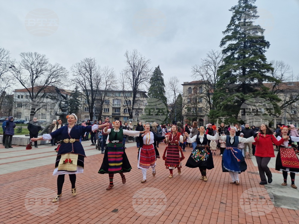 Търговище - благотворително хоро и базар - подкрепа за болно дете
