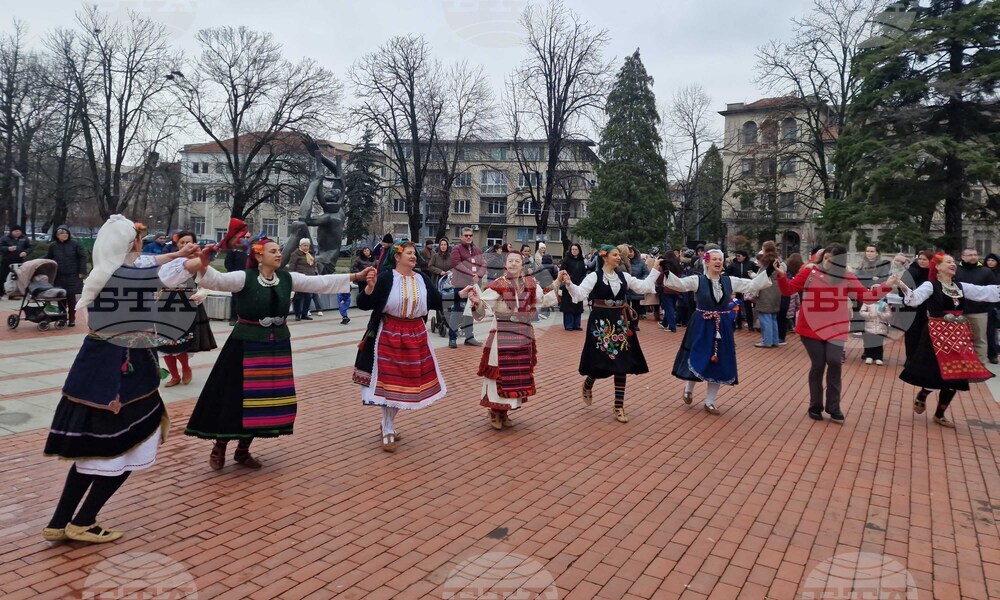 Търговище - благотворително хоро и базар - подкрепа за болно дете