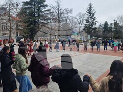 Търговище - благотворително хоро и базар - подкрепа за болно дете