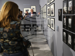 Георги Лозанов - изложба - образователен тур