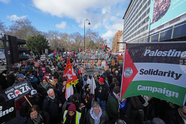 Britain Israel Palestinians Protest