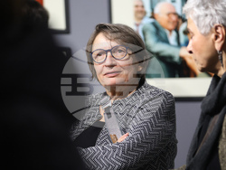 „Повече от една снимка. История на българската фотография през ХХ век“ - изложба -