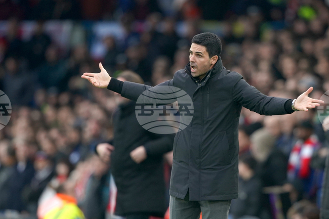 Артета: "Не знам кои са тези хора, които критикуват Арсенал, изпратете ми имената им"