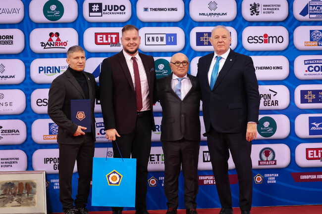 Зам.-министър Петър Младенов откри Европейската отворена купа по джудо в София