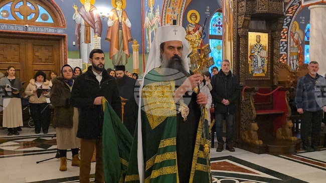 Със света литургия, възглавена от патриарх Даниил, ще бъдат отбелязани 25 години от избора на митрополит Гавриил начело на Ловчанска епархия