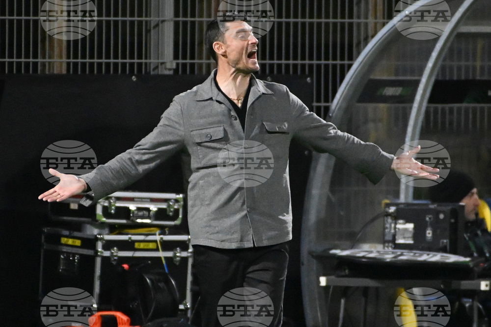 Frankfurt Coach Soccer