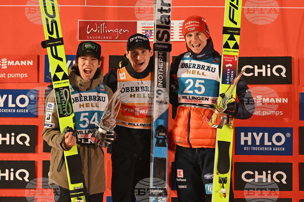 CORRECTION Germany Ski Jumping