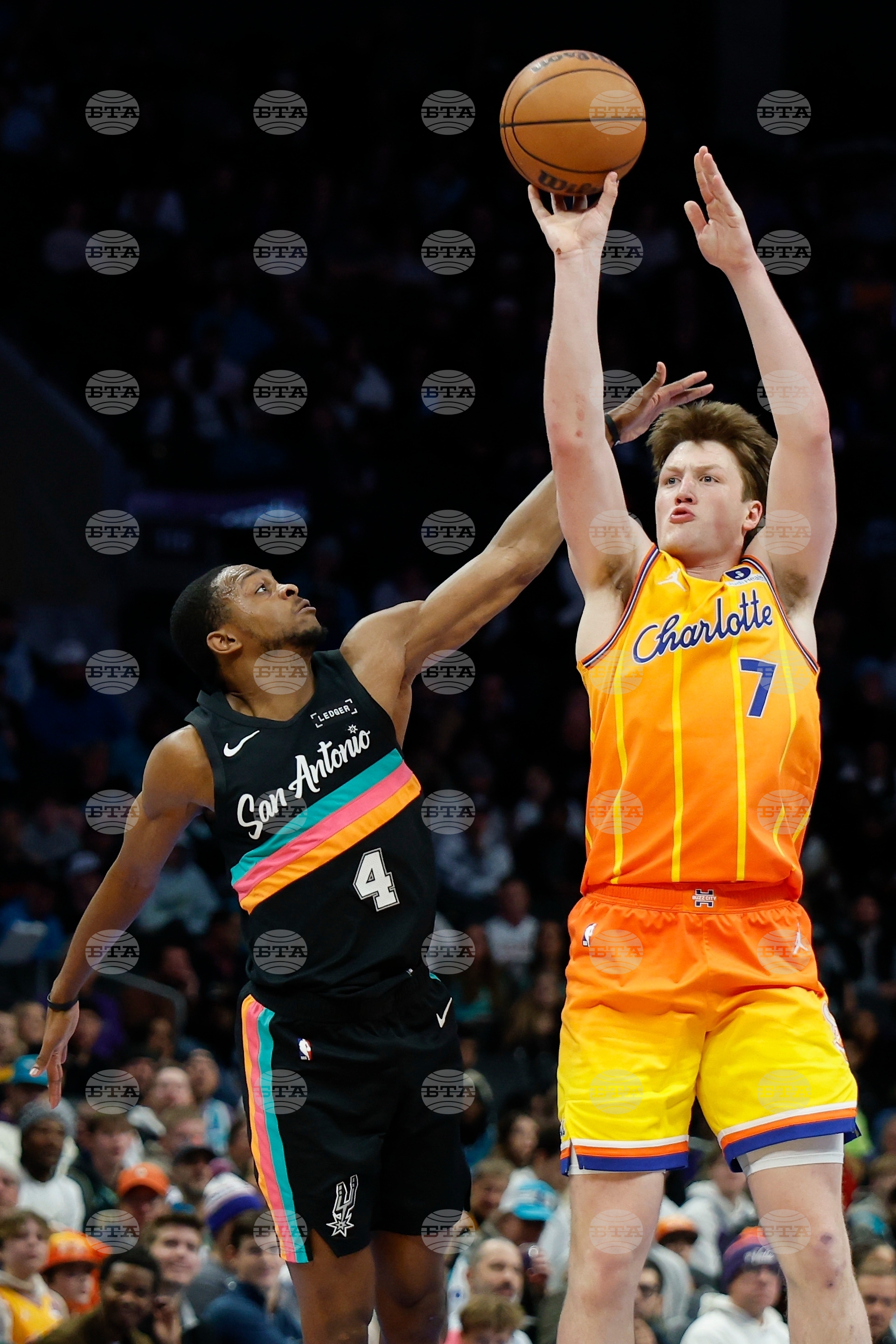 Spurs Hornets Basketball