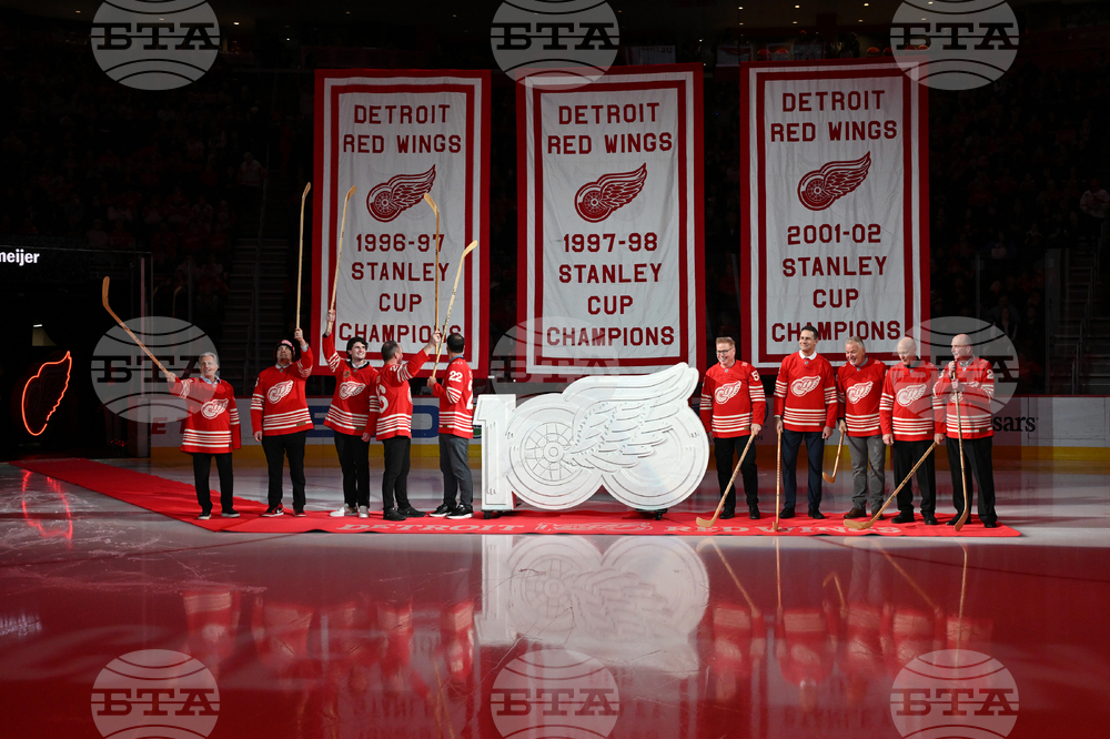 Avalanche Red Wings Hockey