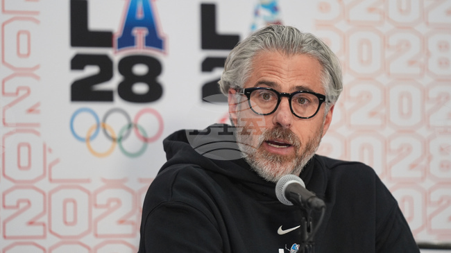 Новите „досиета Епстийн“ включват имейли между председателя на организационния комитет за Лос Анджелис 2028 Кейси Васерман и Гилейн Максуел