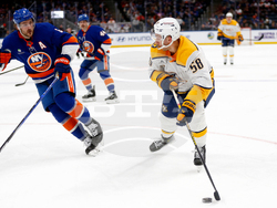 Predators Islanders Hockey