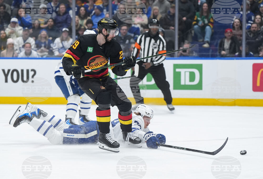 Leafs Canucks Hockey