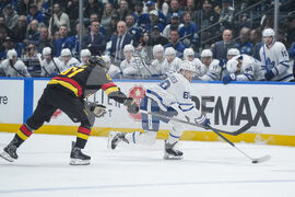 Maple Leafs Canucks Hockey