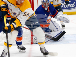 Predators Islanders Hockey