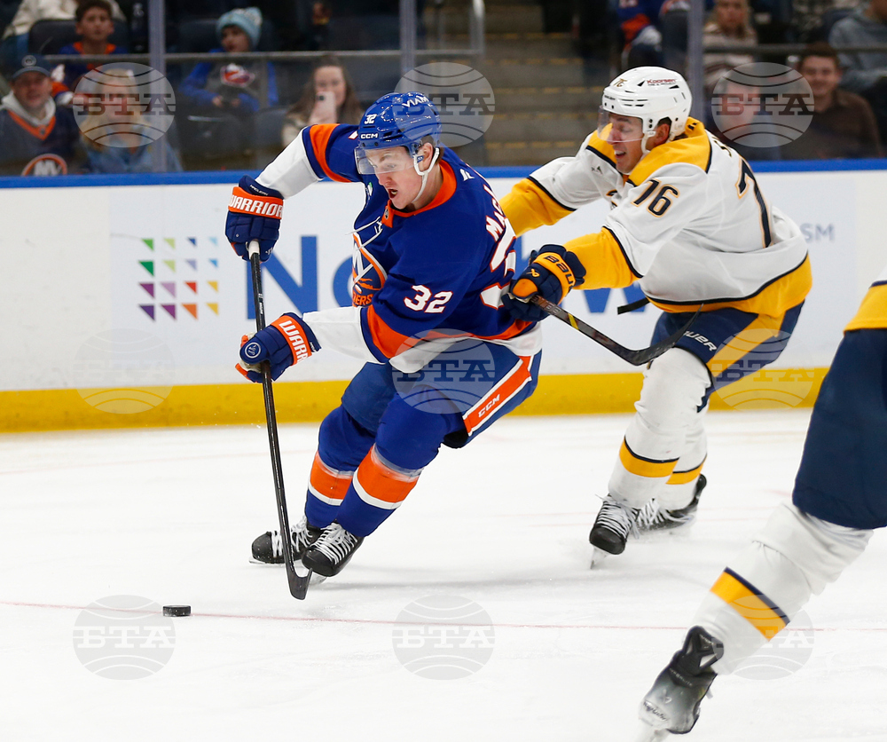 Predators Islanders Hockey