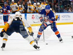 Predators Islanders Hockey