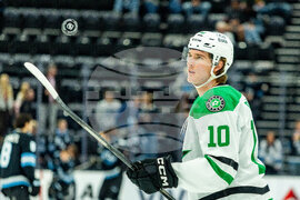 Stars Mammoth Hockey