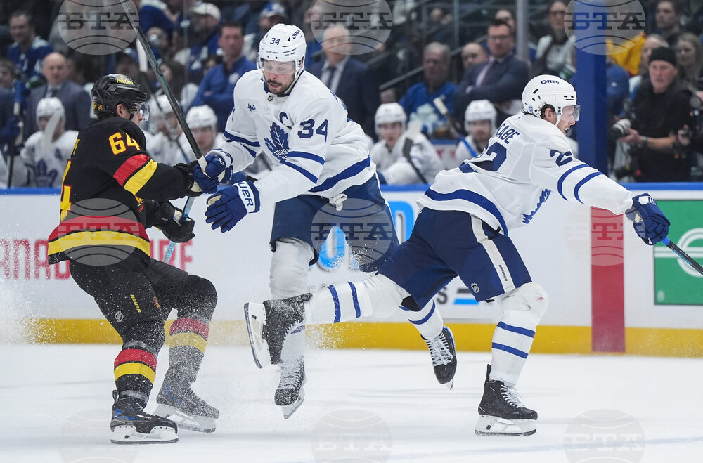 Maple Leafs Canucks Hickey