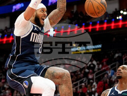 Mavericks Rockets Basketball