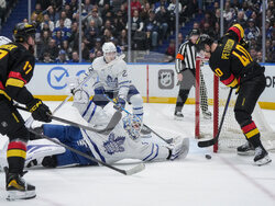 Maple Leafs Canucks Hockey