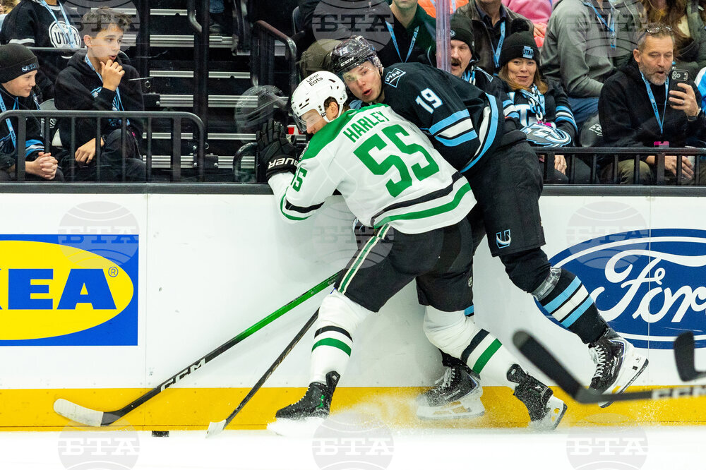 Stars Mammoth Hockey