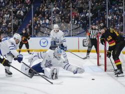 Maple Leafs Canucks Hockey