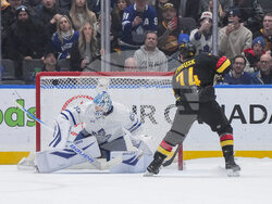 Maple Leafs Canucks Hockey