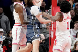 Mavericks Rockets Basketball