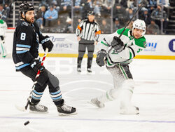 Stars Mammoth Hockey