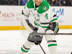 Stars Mammoth Hockey