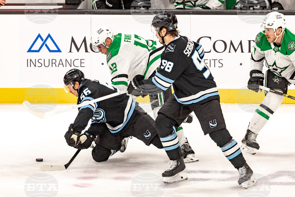 Stars Mammoth Hockey