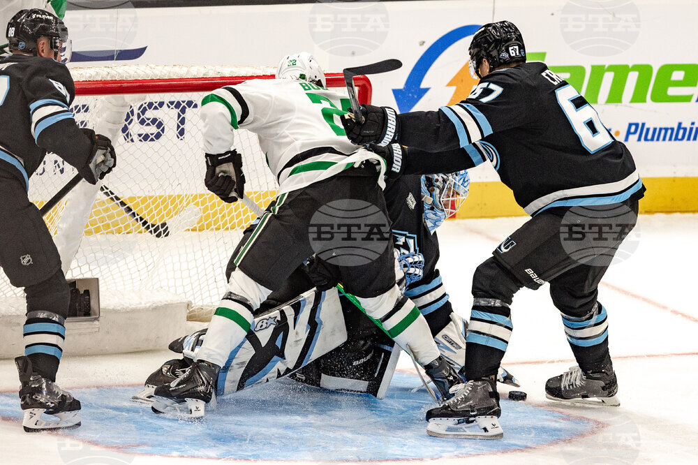 Stars Mammoth Hockey