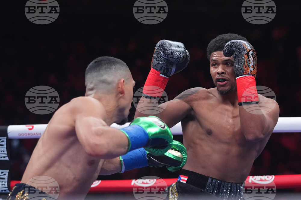 Lopez Stevenson Boxing