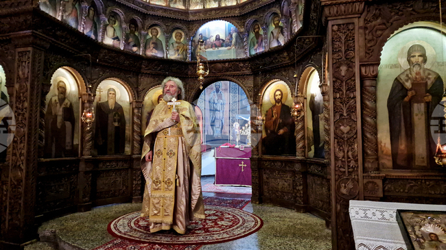 Да признаем греховете си и да измолим прошка от Господ, призова в неделната си проповед в Търговище отец Славчо Проданов